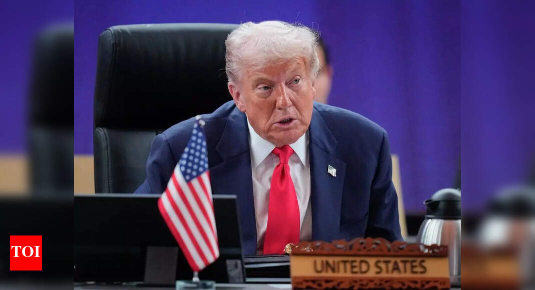 रिपब्लिकन पार्टी लाल क्यों है, हालाँकि लाल का मतलब आमतौर पर बाएँ होता है | विश्व समाचार