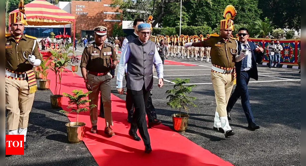 ‘दरबार मूव’ अर्थव्यवस्था को बढ़ावा देगा और जम्मू-कश्मीर के बीच दूरियों को पाटेगा: सीएम उमर | भारत समाचार