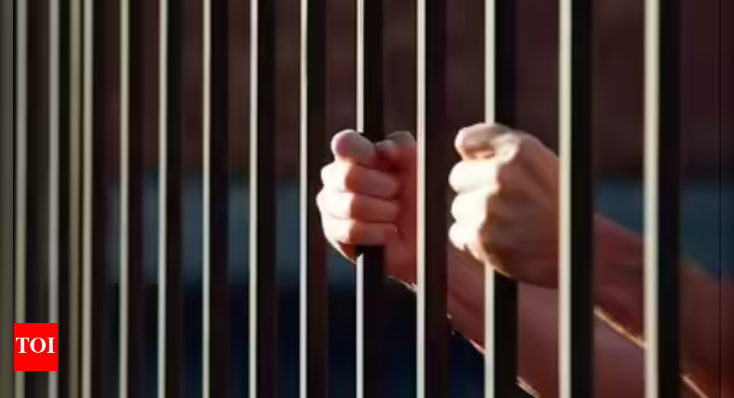 12 साल की बच्ची से बलात्कार के आरोप में केरल की एक महिला और उसके साथी को 180 साल की जेल | भारत समाचार