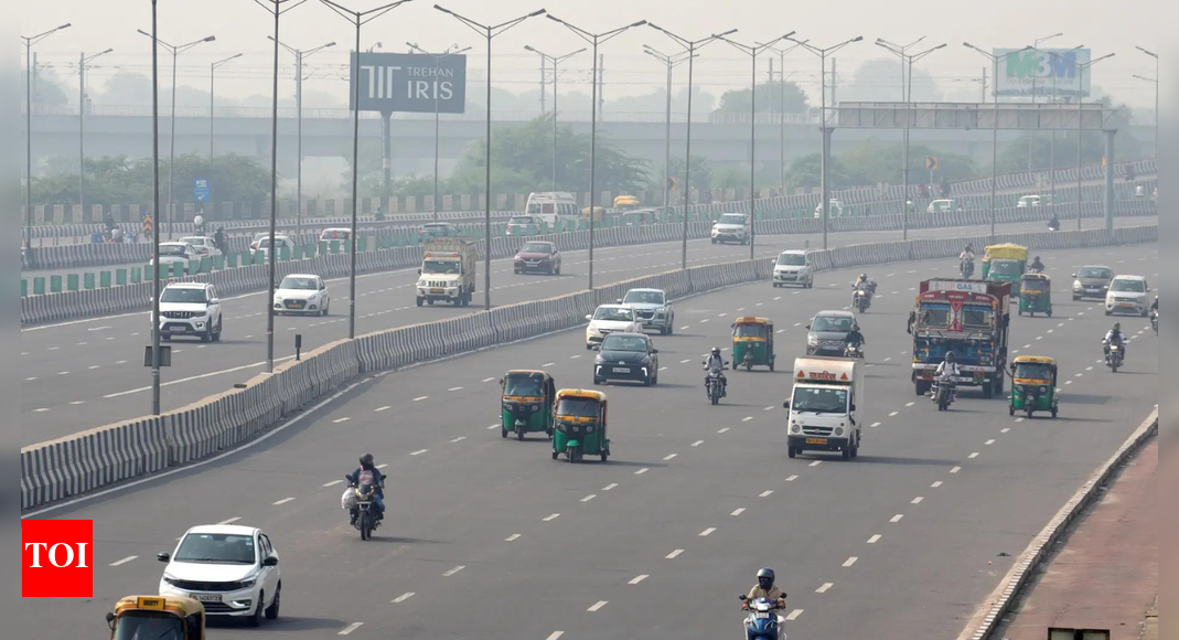 सुप्रीम कोर्ट ने कहा, सड़क यात्रा में क्रांति लाने के प्रयास ध्यान देने योग्य हैं; बुनियादी ढांचे के विकास पर ध्यान केंद्रित करने से गुणात्मक छलांग का अनुभव हुआ है | भारत समाचार