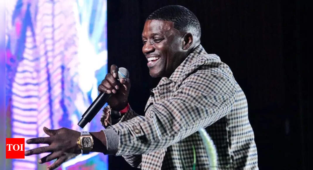 एकॉन नवंबर 2025 में कई शहरों के दौरे के साथ भारत में धूम मचाएगा और प्रशंसकों के लिए ‘वर्ष की पार्टी’ का वादा करेगा |