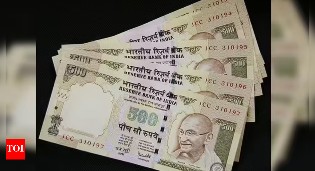 कई लोग अभी भी पुराने बिल छिपाकर रखते हैं, बदलने का इंतज़ार करते हैं | भारत समाचार