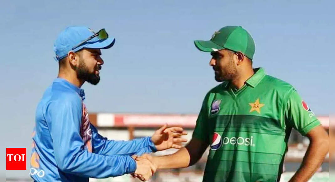 विराट कोहली के पास थे सचिन तेंदुलकर, बाबर आजम के साथ कौन था? ‘: आजम खान की बेबाक टिप्पणी | क्रिकेट समाचार