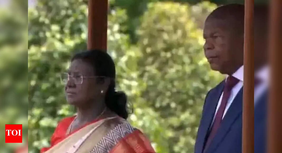 राष्ट्रपति द्रौपदी मुर्मू अंगोला पहुंचीं और उनका स्वागत समारोह हुआ – देखें | भारत समाचार