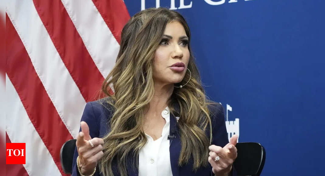 डीएचएस सचिव ने तीन नियम सूचीबद्ध किए हैं जिनका एच-1बी वीजा और ग्रीन कार्ड के लिए पालन किया जाना चाहिए; ‘ट्रम्प प्रशासन के तहत उल्लेखनीय’