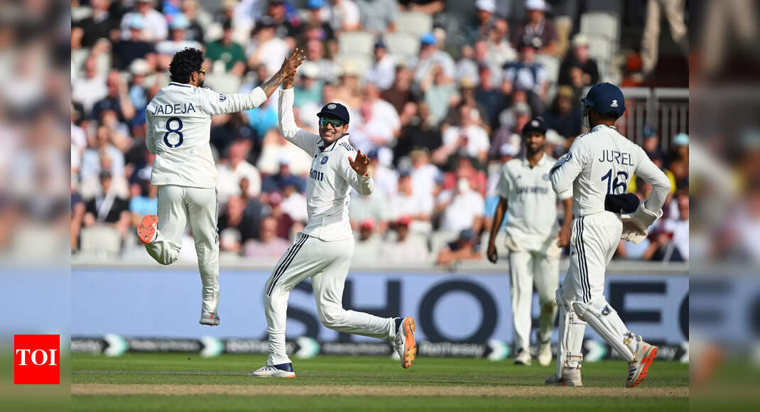 IND vs SA: शुबमन गिल, केएल राहुल बड़ी उपलब्धि के करीब; रवींद्र जड़ेजा की नज़र भारत के लिए कपिल देव के दुर्लभ टेस्ट डबल पर है | क्रिकेट समाचार