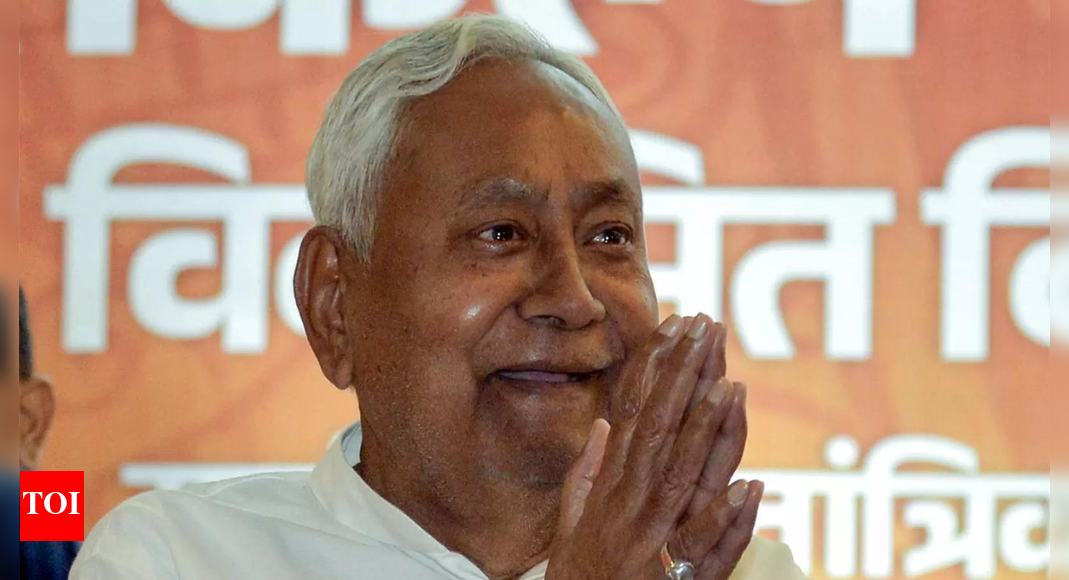 ‘दिन में दस बैठकें’: नीतीश कुमार के परिवार ने उनके स्वास्थ्य के बारे में अफवाहों को खारिज किया; एनडीए की जीत के लिए बिहार के मतदाताओं को धन्यवाद | भारत समाचार