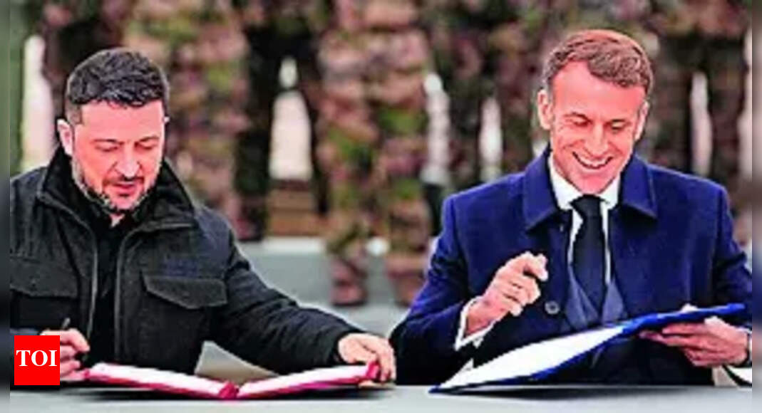 फ्रांस यूक्रेन को 100 लड़ाकू विमान बेचने पर सहमत हो गया है