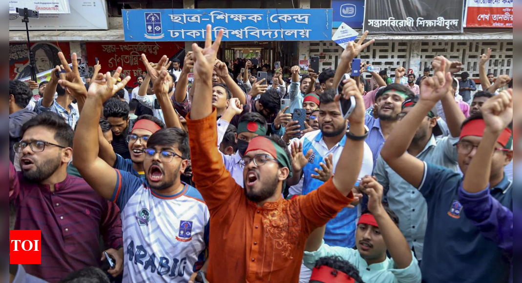 हसीना को मौत की सज़ा, ढाका उसे वापस चाहता है