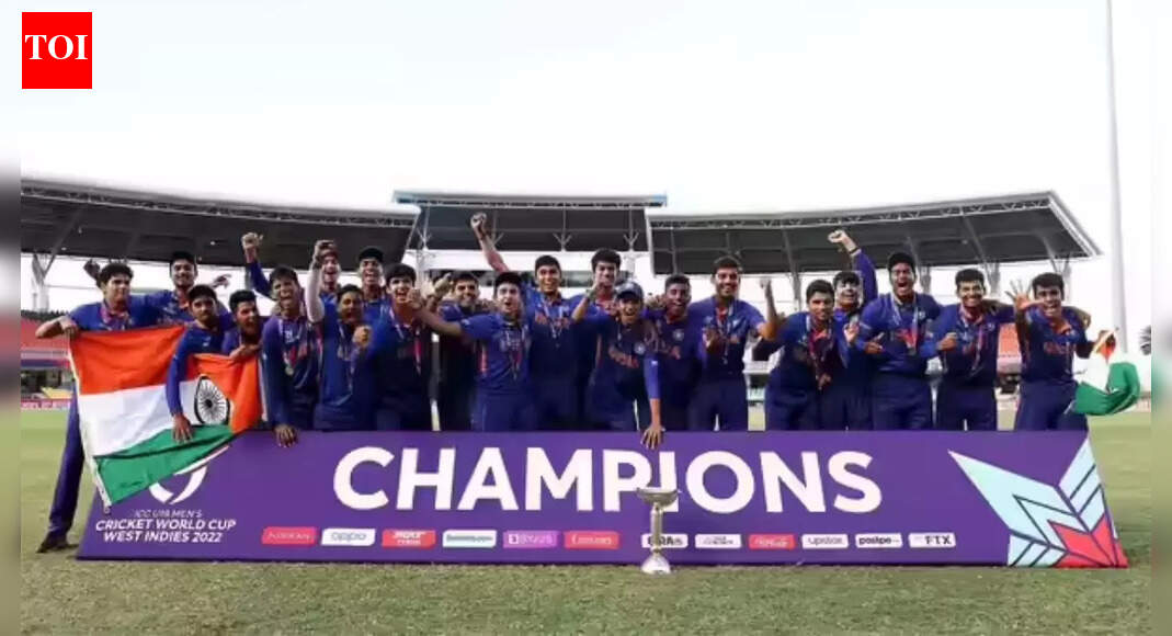 अंडर-19 विश्व कप: भारत अपने अभियान की शुरुआत 15 जनवरी को संयुक्त राज्य अमेरिका के खिलाफ करेगा; पूरा शेड्यूल देखें | क्रिकेट समाचार