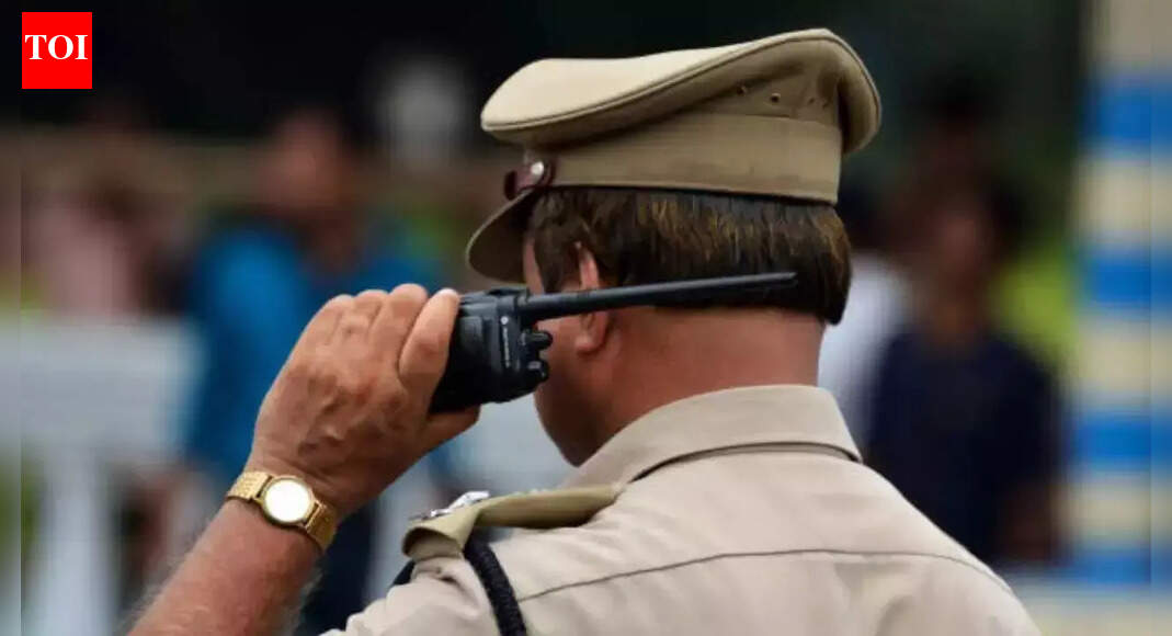 ‘हाथ-पैर गायब’: गुरुग्राम हाईवे के पास मिला बच्चे का क्षत-विक्षत शव; पुलिस ने खंगाले सीसीटीवी | भारत समाचार