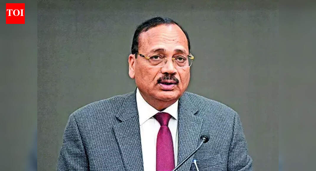 ‘मामलों पर कार्रवाई करना संरचनात्मक समस्याओं का संकेत है’: सीजेआई सूर्यकांत | भारत समाचार