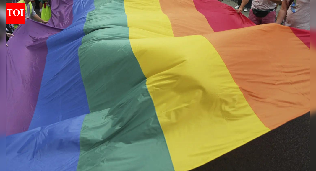 सदस्य देशों में समलैंगिक विवाह को मान्यता दें: ईयू कोर्ट