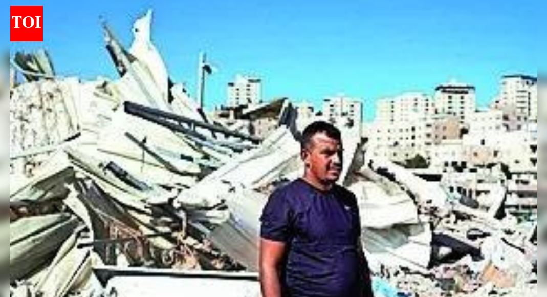 फ़िलिस्तीनी शहर लड़खड़ा गया क्योंकि इज़राइल ने नई बस्तियों के लिए ज़मीन साफ़ कर दी