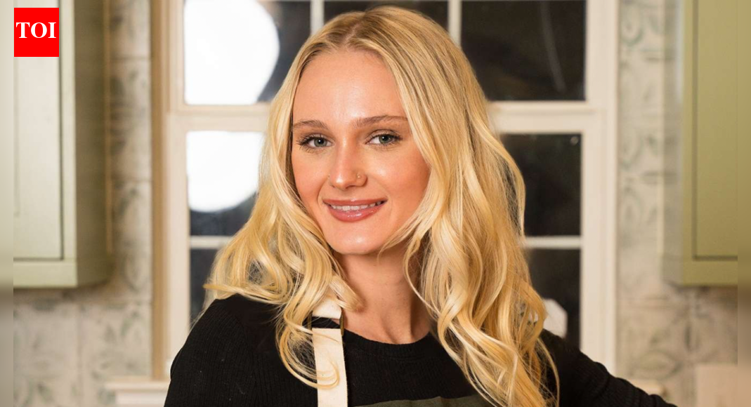 टिकटॉक स्टार टीनी यंगर की बेटी आर्या के जन्म से कुछ दिन पहले उसकी जुड़वां गर्भावस्था के दौरान क्या हुआ था?