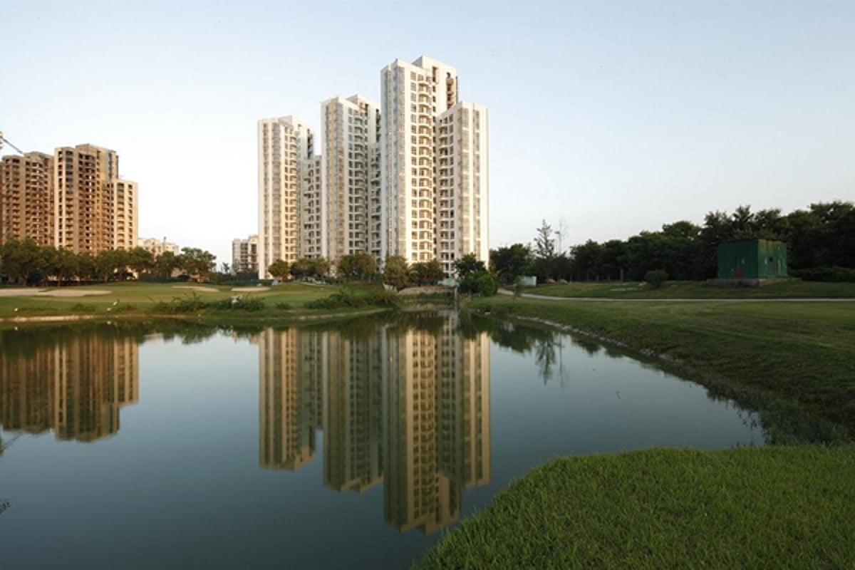 ईडी ने 12,000 करोड़ रुपये की धोखाधड़ी और मनी लॉन्ड्रिंग मामले में जेपी इंफ्राटेक के मनोज गौड़ को गिरफ्तार किया है