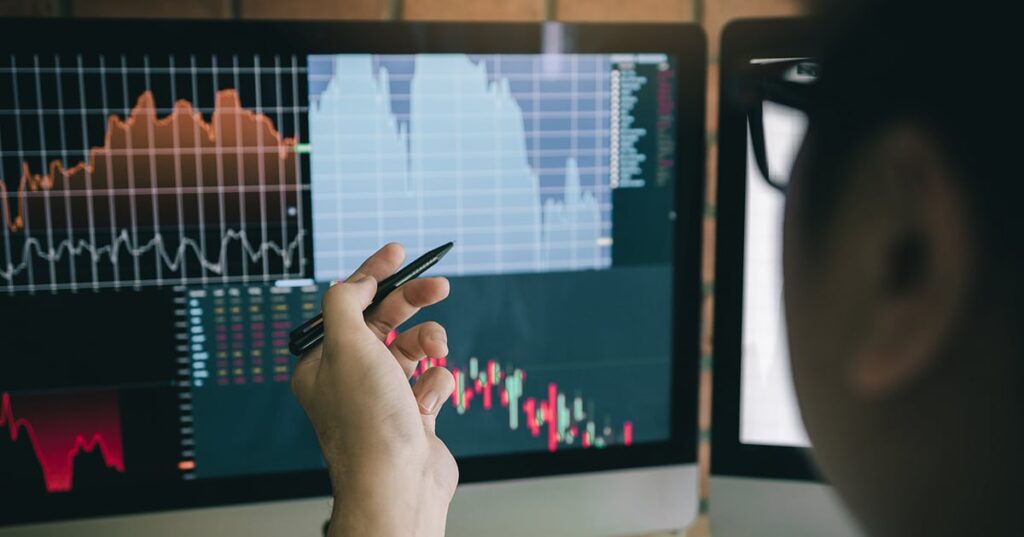 टाटा मोटर्स, इंफोसिस, प्रीमियर एनर्जीज, कायन्स टेक और अन्य ब्रोकरेज के रडार पर हैं