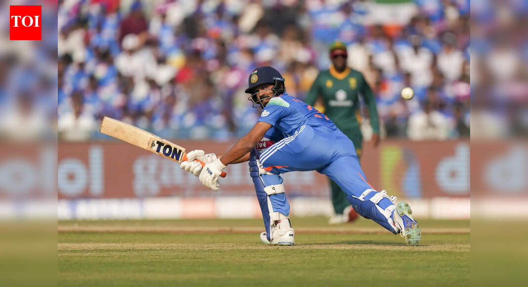 IND vs SA: पहला शतक! रुतुराज गायकवाड़ ने अपने मौके का फायदा उठाया और रायपुर में 77 गेंदों में शतक बनाया | क्रिकेट समाचार