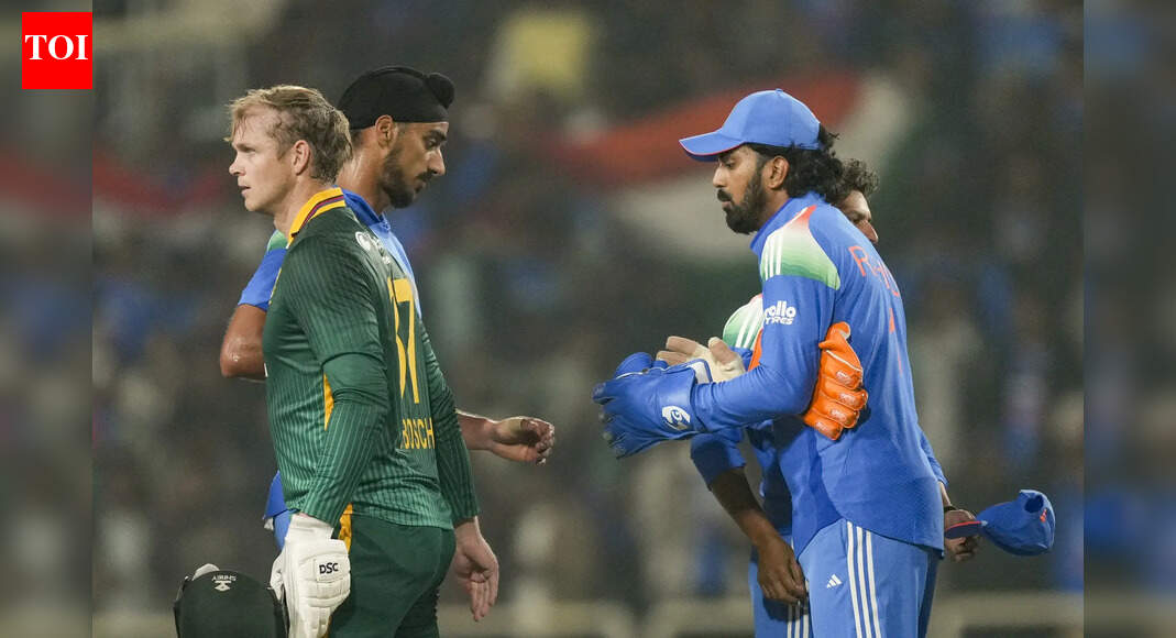 ‘मैं खुद को कोस रहा हूं’: केएल राहुल ने 358 के बावजूद भारत की करारी हार के ‘असली’ कारणों का खुलासा किया | क्रिकेट समाचार