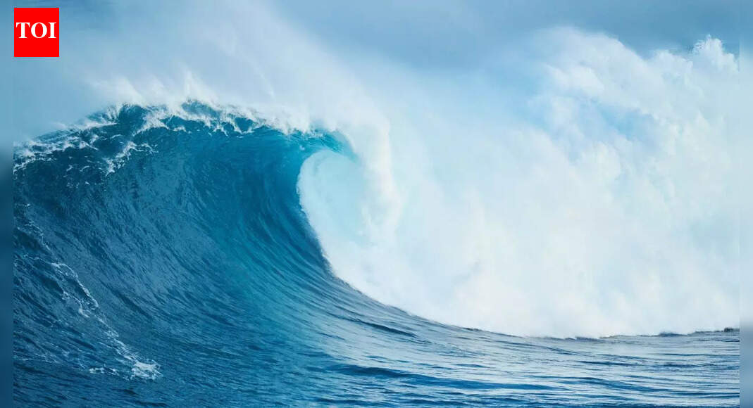 नासा के SWOT उपग्रह ने 2025 की सुनामी पर पहली बार विस्तृत नज़र डाली, जिसमें मध्य महासागर की लहरों और फैलाव वाले व्यवहार का पता चला |