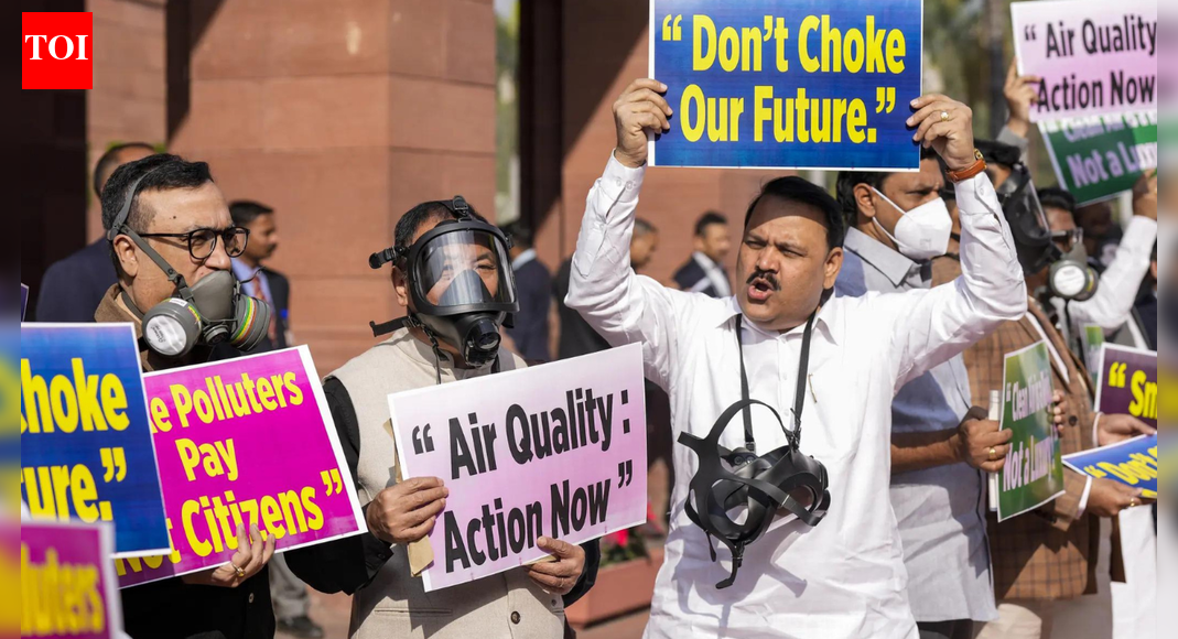 संसद का शीतकालीन सत्र शुरू: एसआईआर विवाद और प्रदूषण स्ट्रीक की आलोचना; आगे तूफानी सत्र | भारत समाचार