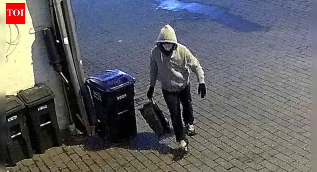 घर का बना काला पाउडर, विस्फोट के लिए रसोई का टाइमर: 6 जनवरी के दंगों से कुछ घंटे पहले ब्रायन कोल द्वारा वाशिंगटन में लगाए गए घर के बने बमों के बारे में सब कुछ