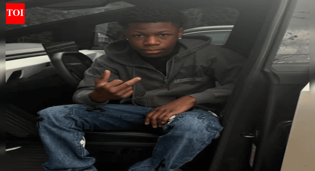 राकई ने वॉलमार्ट फूल घटना पर चुप्पी तोड़ी जिसके कारण ट्विच पर प्रतिबंध लगा