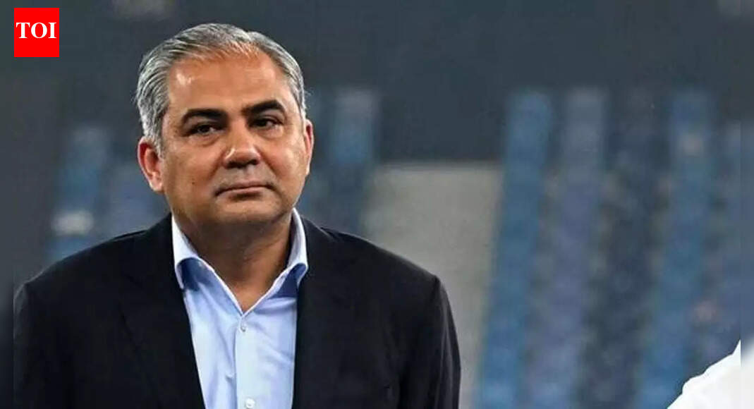 ‘ट्रॉफी कब लौटोगे?’: पीएसएल को विश्व नंबर 1 कहने पर मोहसिन नकवी को आलोचना का सामना करना पड़ा | क्रिकेट समाचार