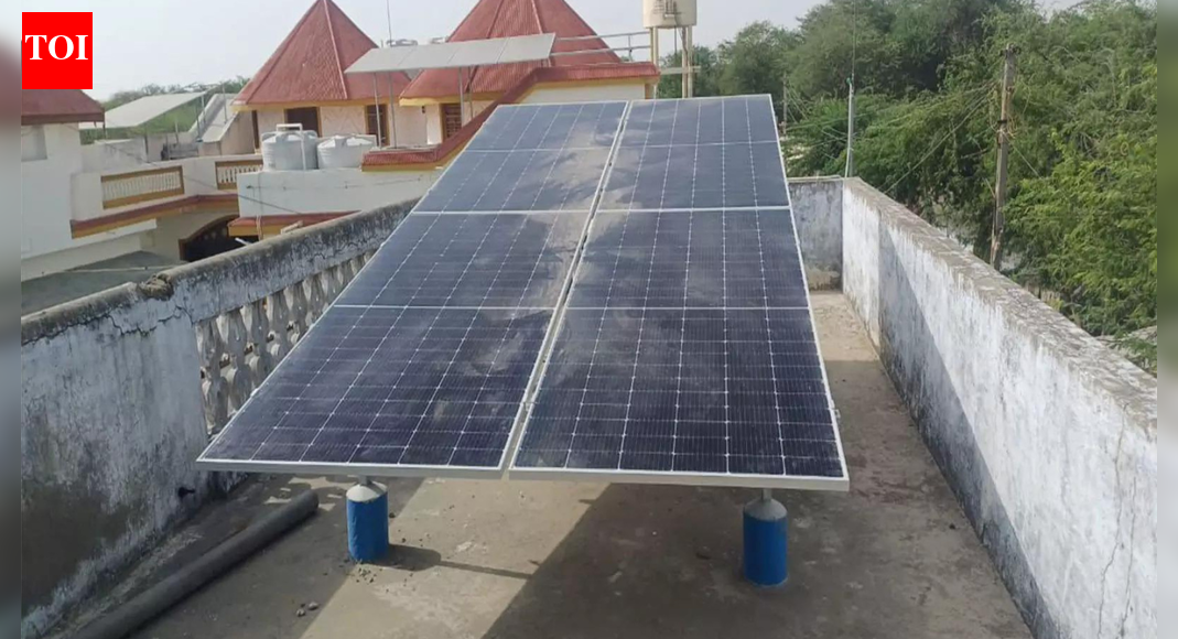 23.96 लाख घरों में छत पर सौर ऊर्जा प्रणाली स्थापित: मंत्री | भारत समाचार