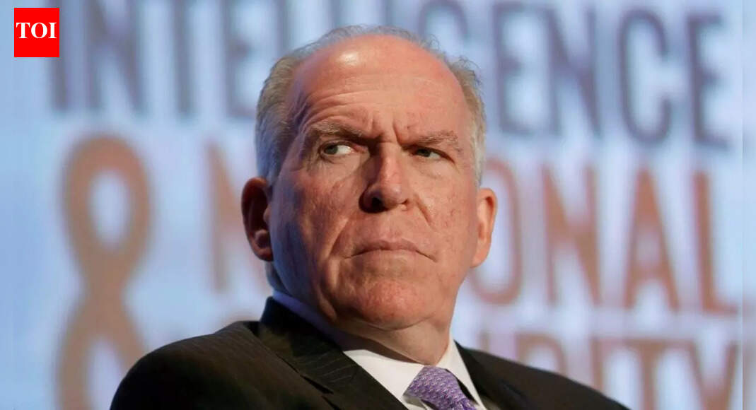 ‘यह ब्लैकमेल नहीं है’: पूर्व सीआईए निदेशक ने खुलासा किया कि कैसे सीआईए जासूसों को काम करते रहने से ‘डराती’ है; पुरानी क्लिप वायरल | विश्व समाचार