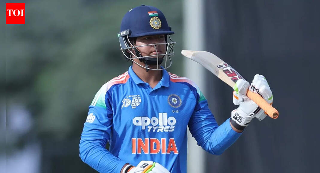 ‘तुम्हारे साथ एक सेल्फी लो?’ वैभव सूर्यवंशी ने यूएई की स्लेजिंग का जवाब दिया और अंडर-19 एशिया कप में 171 रन बनाए | क्रिकेट समाचार