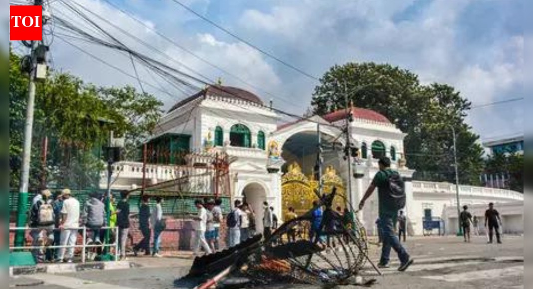 नेपाल का कहना है कि भ्रष्टाचार विरोधी प्रदर्शनों के कारण 586 मिलियन डॉलर का नुकसान हुआ