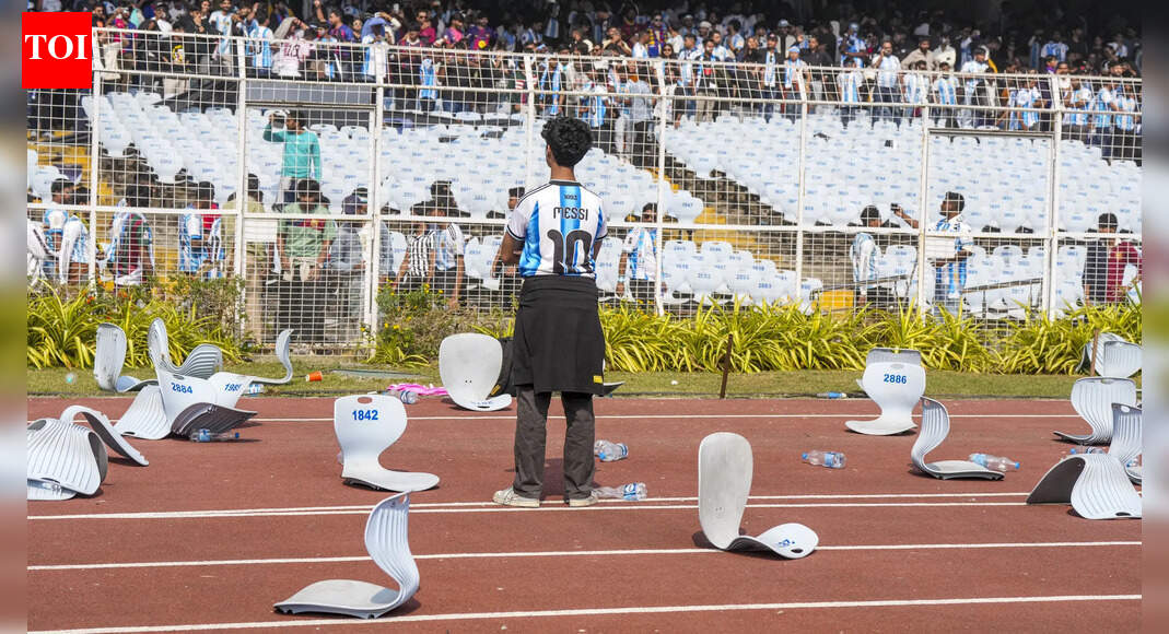 ‘लियोनेल मेसी जैसा दिग्गज इससे बेहतर का हकदार था’: कोलकाता विवाद के बाद भारत के पूर्व क्रिकेटर ने खोया आपा | फुटबॉल समाचार