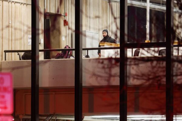 ‘कैंपस में निशानेबाज, हम अंधेरे में छिप गए’: कैसे डर और सायरन ने ब्राउन यूनिवर्सिटी पर कब्ज़ा कर लिया; छात्रों ने सुनाया ‘बुरा सपना’