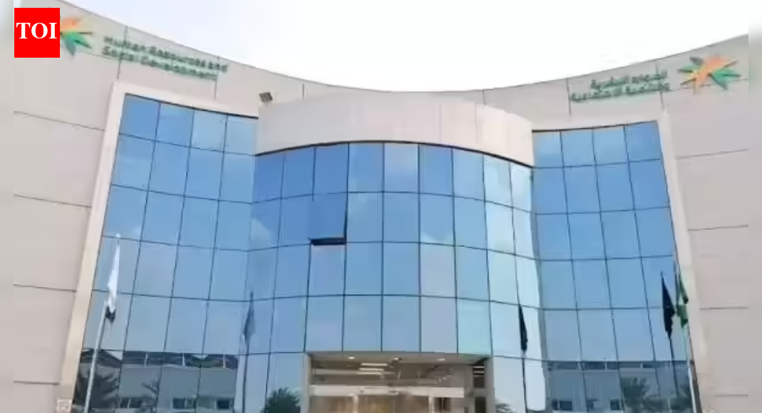 सऊदी अरब कृषि और पशुधन श्रमिकों के लिए 30 दिनों की सवैतनिक छुट्टी, आवास और सख्त श्रम मानकों की गारंटी देता है विश्व समाचार