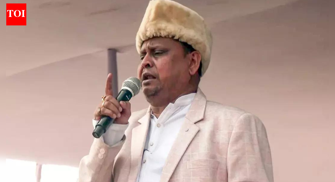 बाबरी मस्जिद विवाद: बीएनएस के अनुसार वीएचपी ने मस्जिद योजना को अवैध पाया; बंगाल सरकार से हुमायूं कबीर के खिलाफ एफआईआर दर्ज करने का आग्रह | भारत समाचार