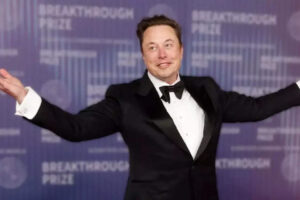 एलोन मस्क की कुल संपत्ति: स्पेसएक्स के मूल्यांकन में उछाल के बीच दुनिया का सबसे अमीर आदमी 600 अरब डॉलर की संपत्ति वाला पहला व्यक्ति बन गया | विश्व समाचार