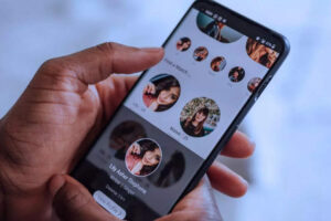 कोलोराडो हृदय रोग विशेषज्ञ द्वारा नशीला पदार्थ देकर और डेट पर बलात्कार की शिकार महिलाओं ने ‘बलात्कारियों को बढ़ावा देने’ के लिए टिंडर और हिंज पर मुकदमा दायर किया | विश्व समाचार