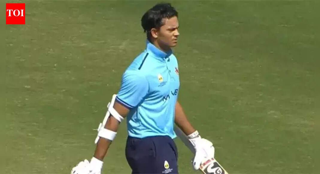 यशस्वी जयसवाल के स्वास्थ्य को लेकर चिंता: सैयद मुश्ताक अली ट्रॉफी मैच के बाद भारत के सलामी बल्लेबाज को अस्पताल में भर्ती कराया गया | क्रिकेट समाचार