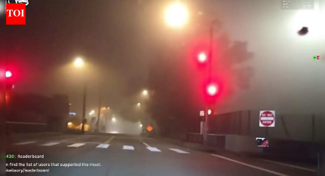 लॉस एंजिल्स ट्रैफिक में किक स्ट्रीम के रेड लाइट क्रैश के बाद माइक लियाओरी की दुर्घटना वायरल हो गई