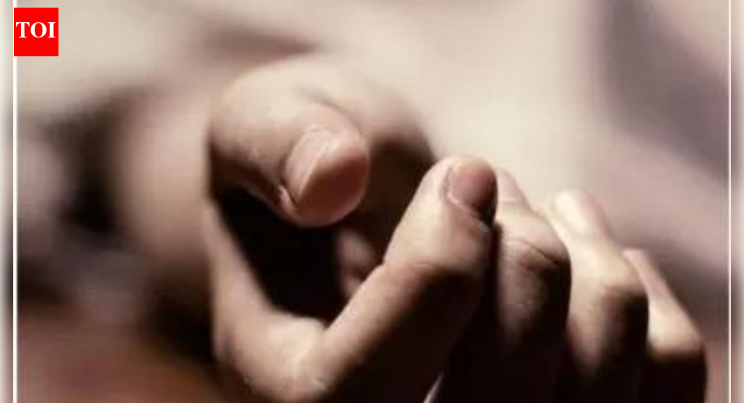 एक आदमी ने “अधूरे दीपक” के कारण पुलिस बॉक्स में आत्महत्या कर ली | भारत समाचार