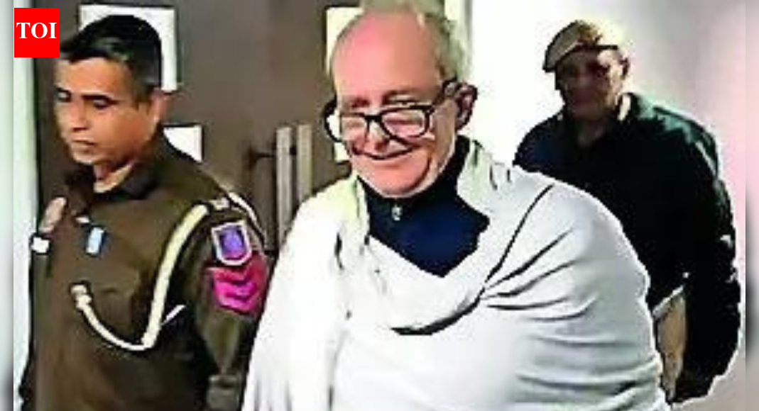 अगस्ता घोटाला: ईडी मामले में मिशेल को जमानत, लेकिन जेल में ही रहेगा | भारत समाचार