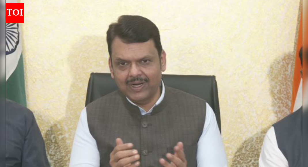 महाराष्ट्र स्थानीय निकाय चुनाव: भाजपा के नेतृत्व वाली महायुति की रिकॉर्ड जीत; विपक्ष ने चुनाव आयोग, ईवीएम और पैसे को ठहराया जिम्मेदार | भारत समाचार