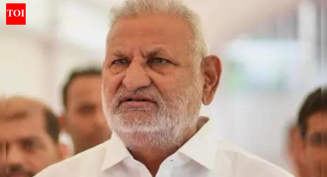 आंशिक राहत: SC ने धोखाधड़ी मामले में NCP के माणिकराव कोकाटे की सजा निलंबित की; पूर्व मंत्री विधायक पद से अयोग्य नहीं होंगे | भारत समाचार