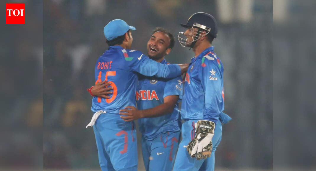 ‘लोग कहते हैं कि एमएस धोनी ने मेरे करियर को नुकसान पहुंचाया’: पूर्व भारतीय क्रिकेटर की ईमानदार राय वायरल – देखें | क्रिकेट समाचार