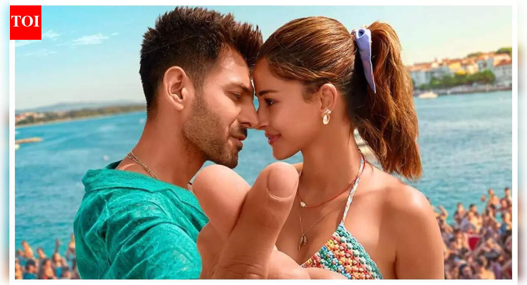 ‘तू मेरी मैं तेरा मैं तेरा तू मेरी’ की प्री-बुकिंग, पहला दिन: कार्तिक आर्यन स्टारर ने टिकट बिक्री से कमाए 1.81 करोड़ रुपये; ‘धुरंधर’ और ‘अवतार: फायर एंड ऐश’ के प्रभुत्व के बीच सिंगल डिजिट ओपनिंग की ओर अग्रसर |