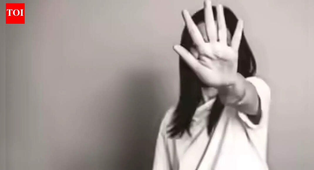 यौन उत्पीड़न मामला: तमिलनाडु विश्वविद्यालय के प्रशासनिक अधिकारी, छात्रावास प्रभारी पर मामला दर्ज | चेन्नई समाचार