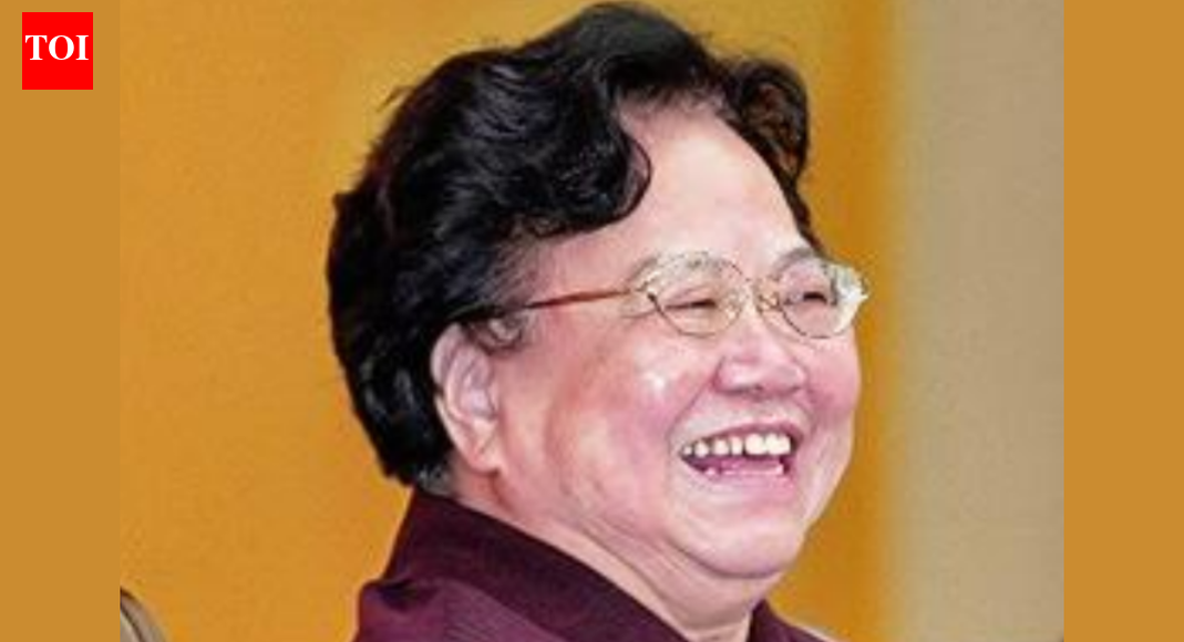 जनसंख्या नियंत्रण ज़ार की मृत्यु के बाद चीनी सोशल मीडिया ने एक-बाल नीति की आलोचना की