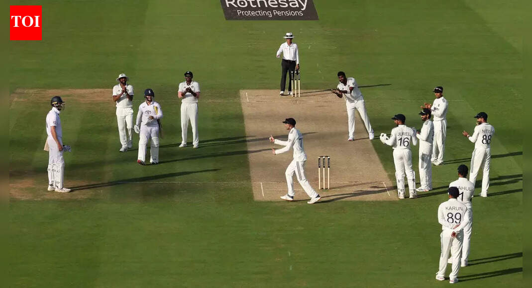 ‘वह भारतीय टीम महान नहीं थी’: इंग्लैंड के 2-2 से सीरीज ड्रा पर एलिस्टर कुक का क्रूर रुख | क्रिकेट समाचार