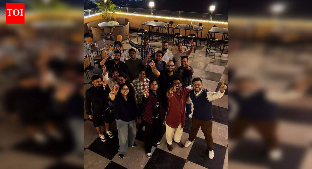 हंसी, प्यार और देर रात बिरयानी के साथ जाकिर खान ने कोलकाता में अपने 60 शहरों के दौरे का समापन किया | घटनाक्रम मूवी समाचार